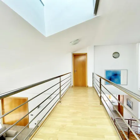 Isabella Spacious Modern With Sea Views * ל'אמטיה דה מר