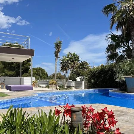 Isabella Spacious Modern With Sea Views